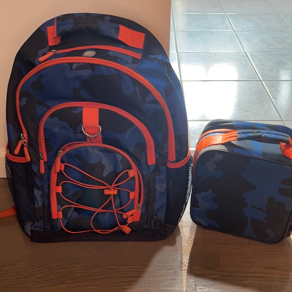 Pottery barn kids large bookbag matching lunch box